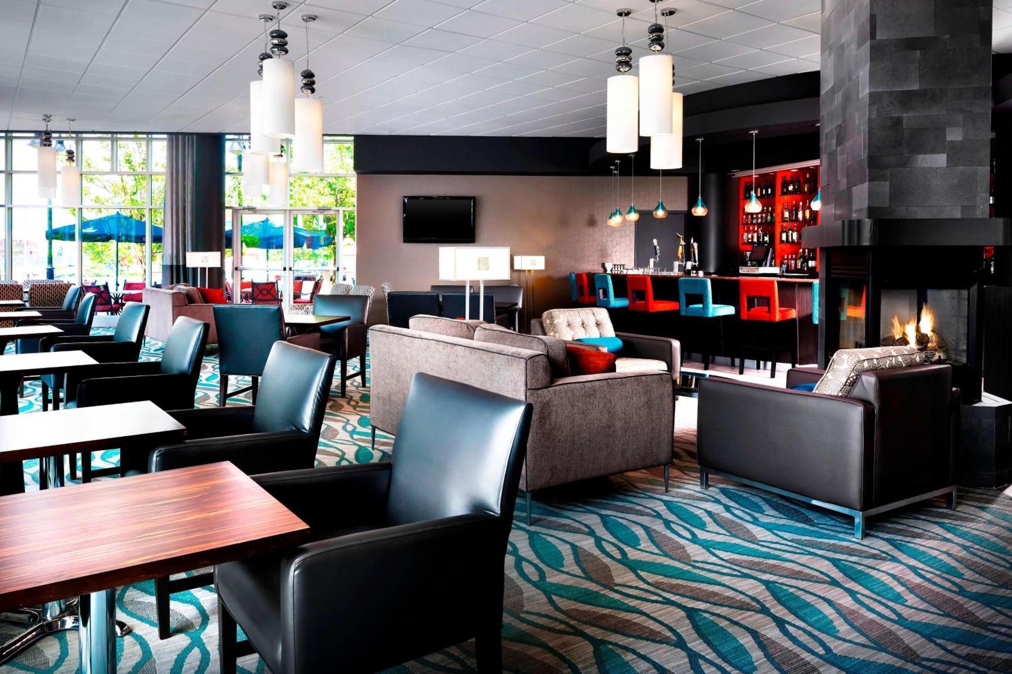 Four Points By Sheraton Лондон Экстерьер фото
